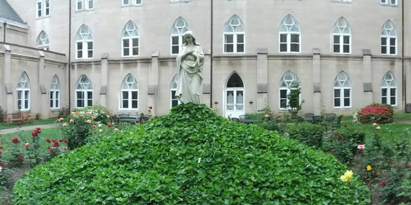 cloister garden